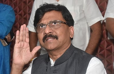 முதல்வர் யார் என்பதை மக்கள் தேர்வு செய்வார்கள்: சஞ்சய் ரெளத்